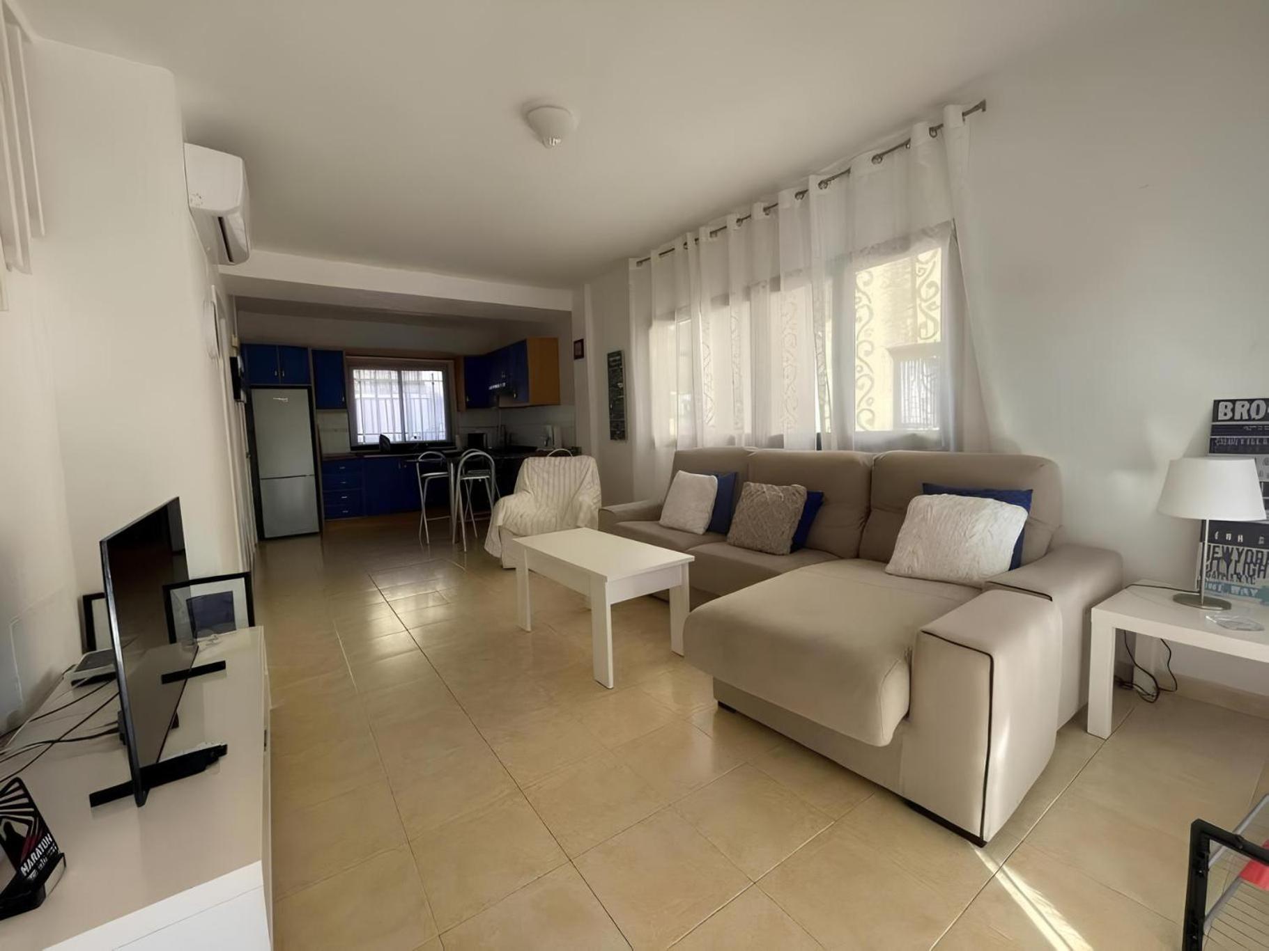 Bonita Villa Con Propio Entrada Y Con Piscina Сан-Бартоломе Экстерьер фото
